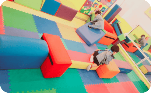 Foto 2 - Baby gym 1